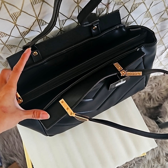 Black Purse NWT - Picture 2 of 4